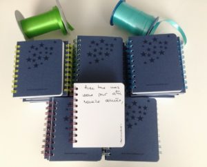 carnets personnalises voeux 300x242 - Des carnets personnalisés pour les vœux !